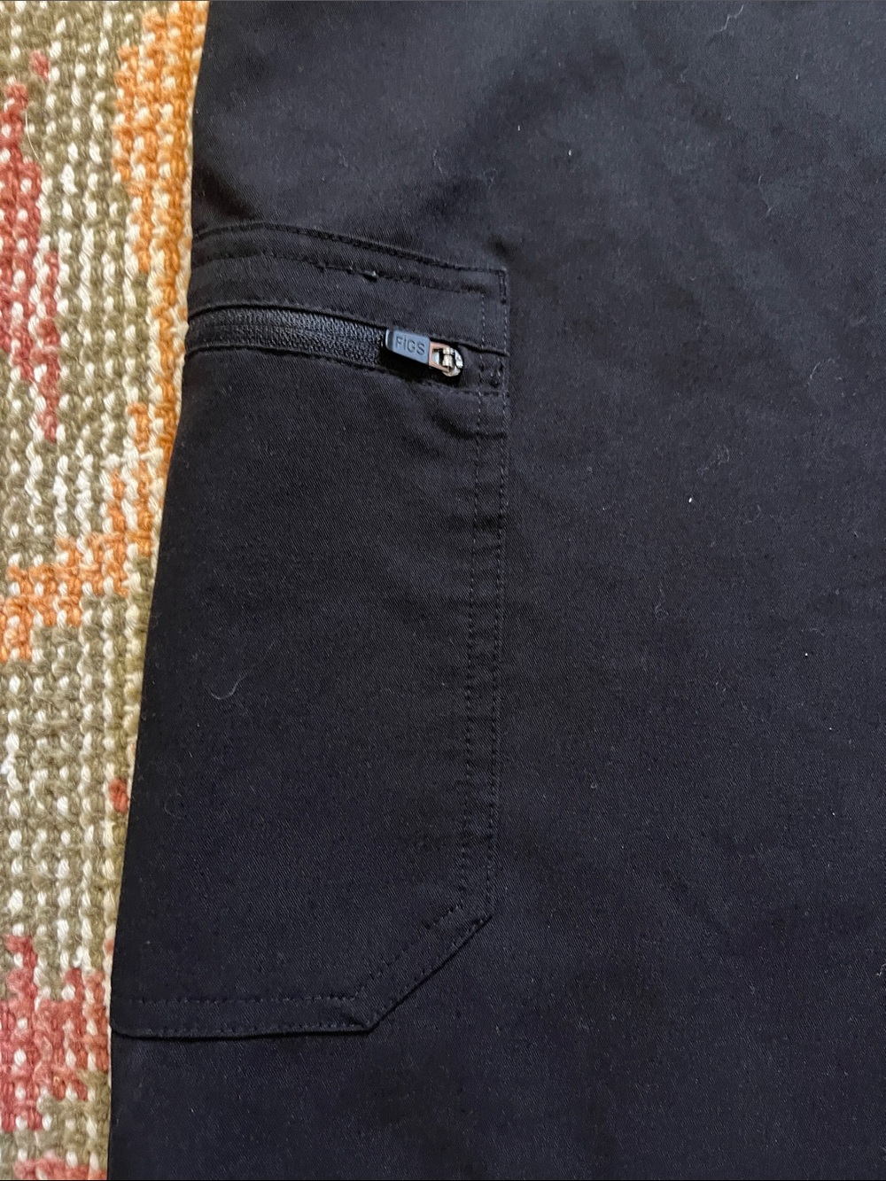 Figs Maternity Black Scrub Pants Size M/T - Picture 3 of 10